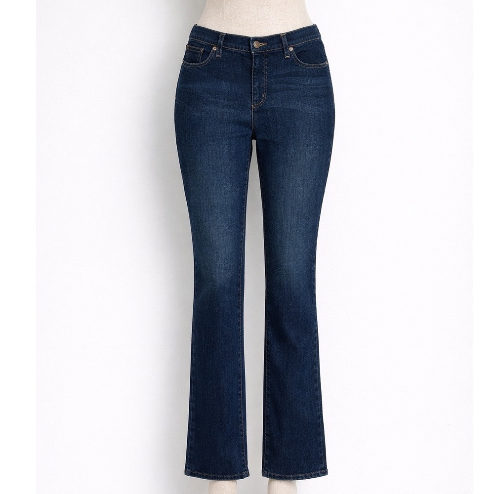 Lauren Jeans Co Ralph Lauren Women's Dark Wash Classic Straight Jeans Size 6